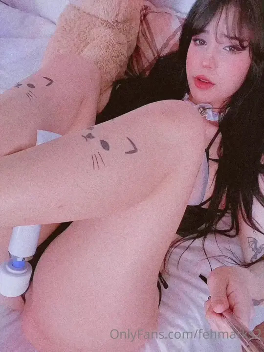 FehMark Pleasures Herself With Her Magic Wand - ePornLeak