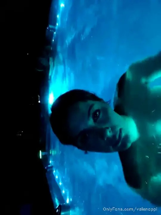 Valentina Nappi Teasing While Night Swimming
