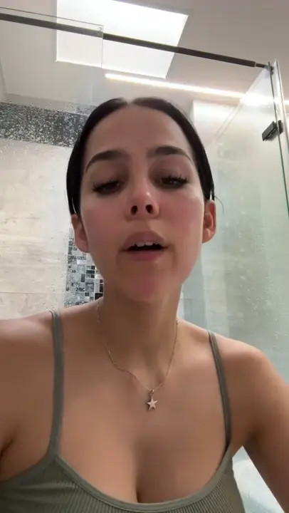 Vita Celestine Showers Naked On Live