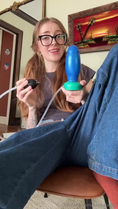Backdoorgf Fucks Her Ass Then Blows Her Dildo