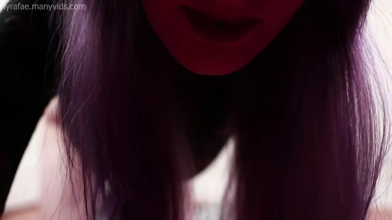 Lyra Fae Rides A Dildo In A Witch Costume - ePornLeak