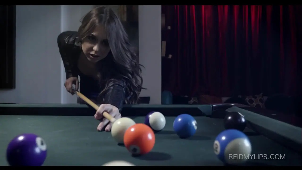 Riley Reid Masturbates On The Pool Table