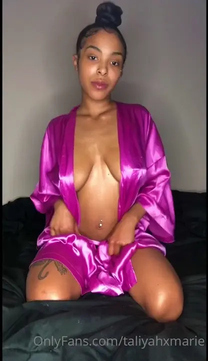 TaliyahxMarie Rubs Tits And Spreads Her Cunt
