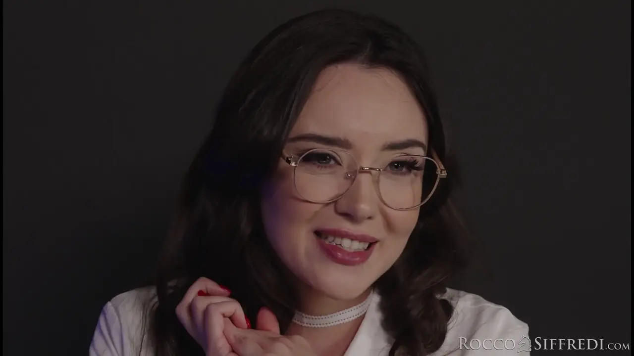 Octokuro & Sara Retali's Threesome In A Clinic