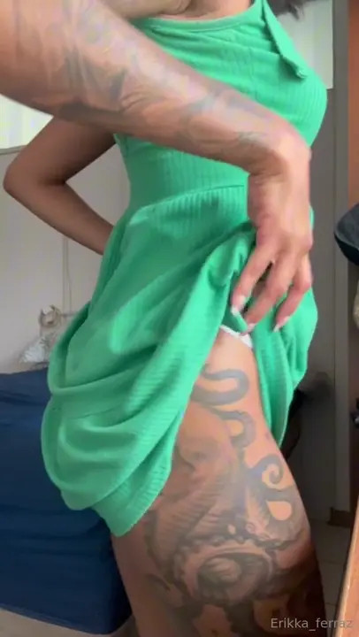 Erika Ferraz Shows Off Her Shaved Pussy