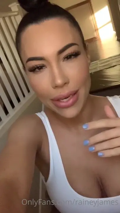 Rainey James Sucks A Stranger's Dick