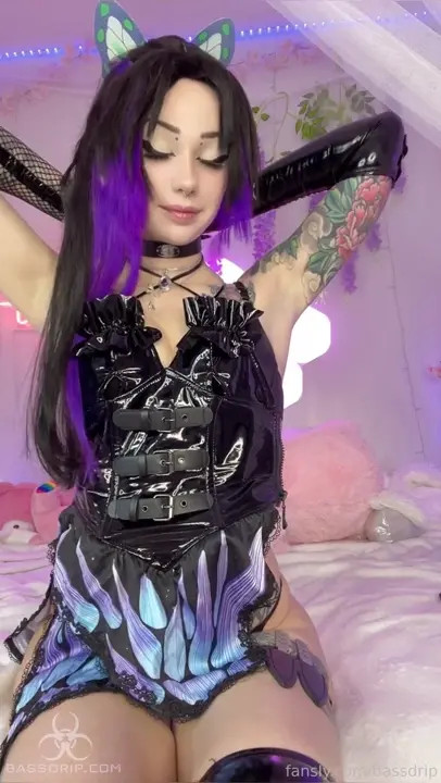 Bassdrip's Long Hair Shinobu ASMR Masturbation