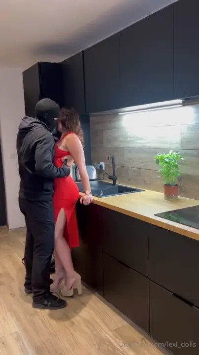 Cuffed Lexi_Dolls Gets Fucked By A Stranger