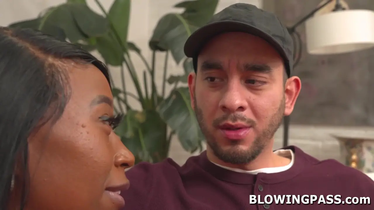 MochaXXXMenage Gives Her Boyfriend A Blowjob