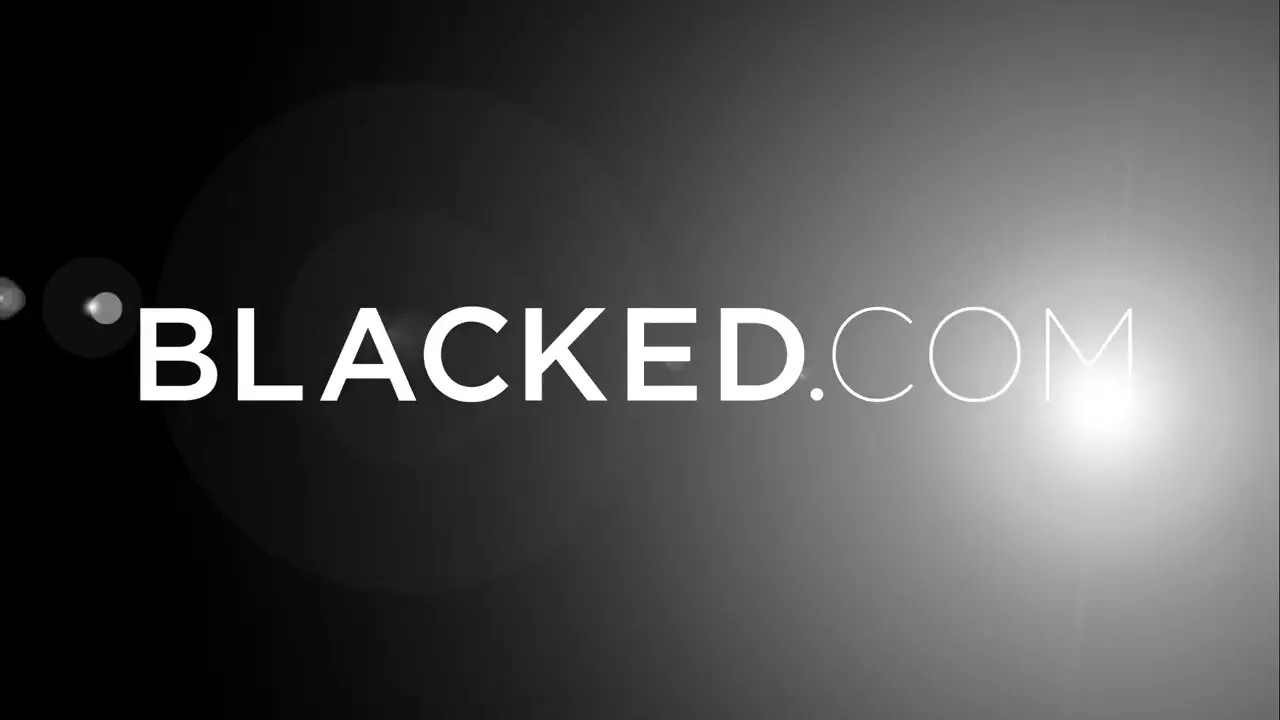 Mia Malkova Has Sex With A BBC - ePornLeak