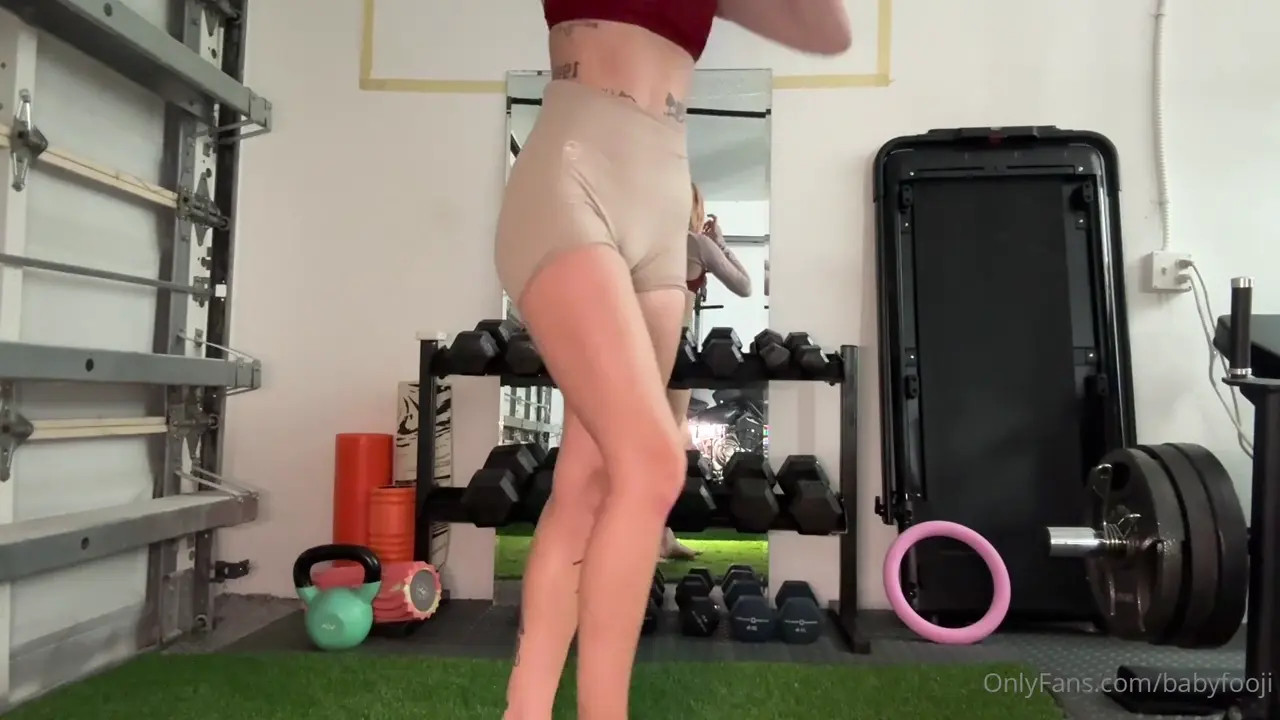 BabyFooji Plays Solo After Workout