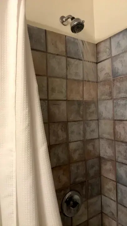 Serena Becker Seduces In The Shower