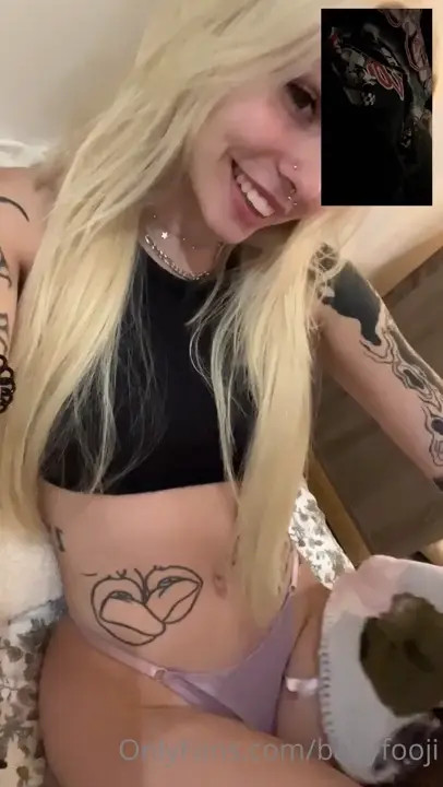 BabyFooji's Video Chat Masturbation