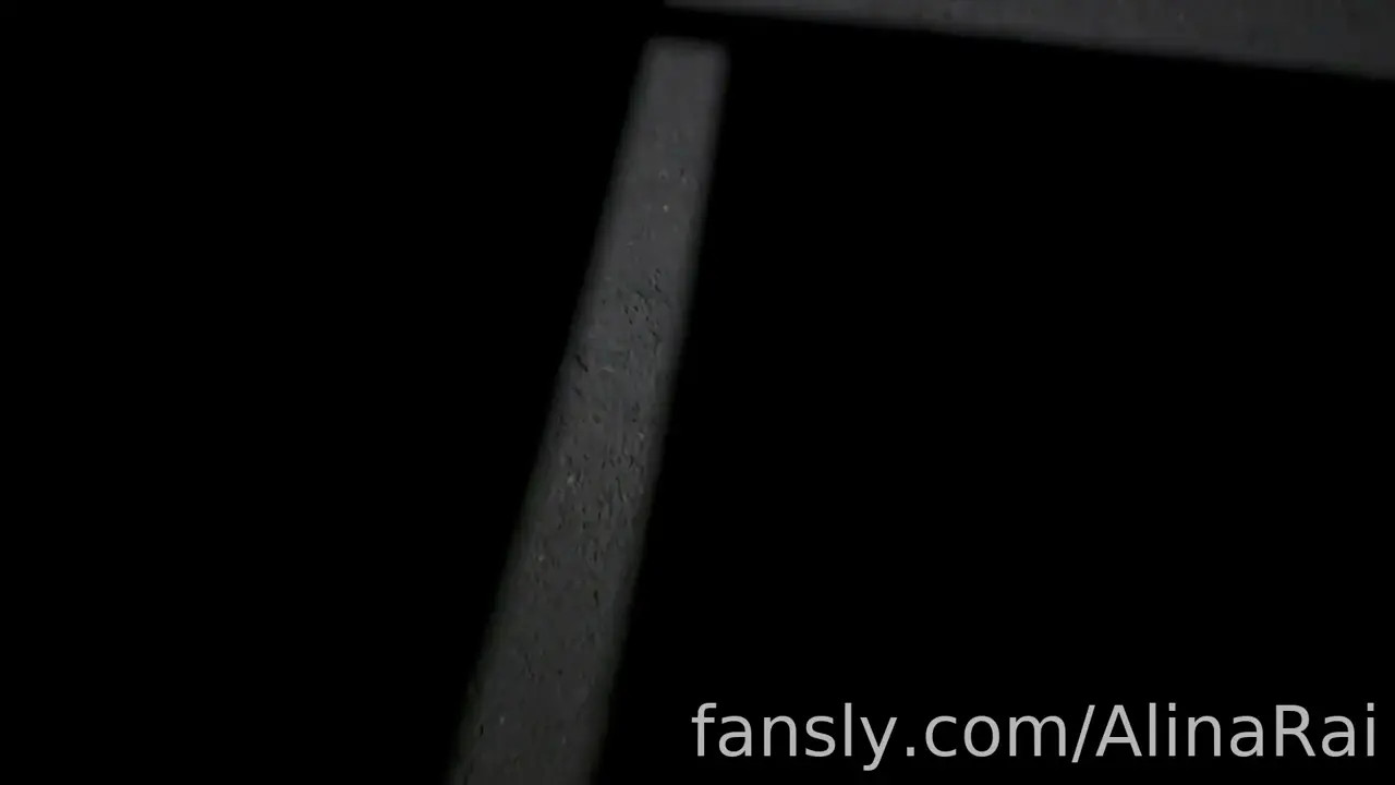 Alinarai's Late Night Sex With A Stranger