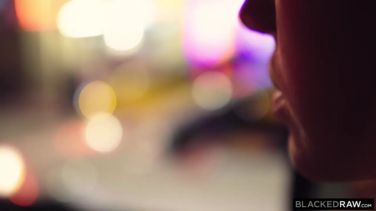 Myra Moans Gets Her Pussy Drilled By A BBC - ePornLeak