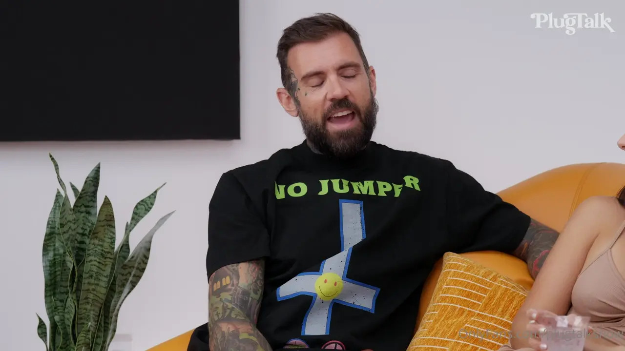 Elle Brooke & Lena The Plug's PlugTalk Threesome