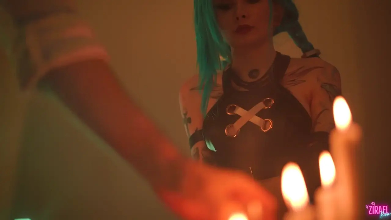 Zirael Rem Cosplays As Jynx Blows A Hot Nerd - ePornLeak