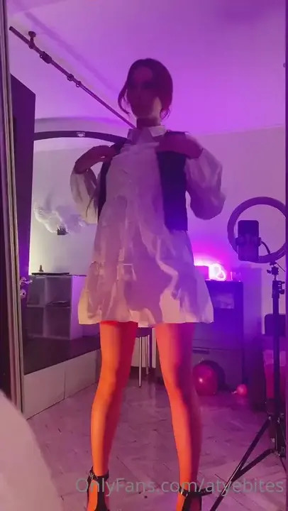 Adared Strips & Flaunts Her Body