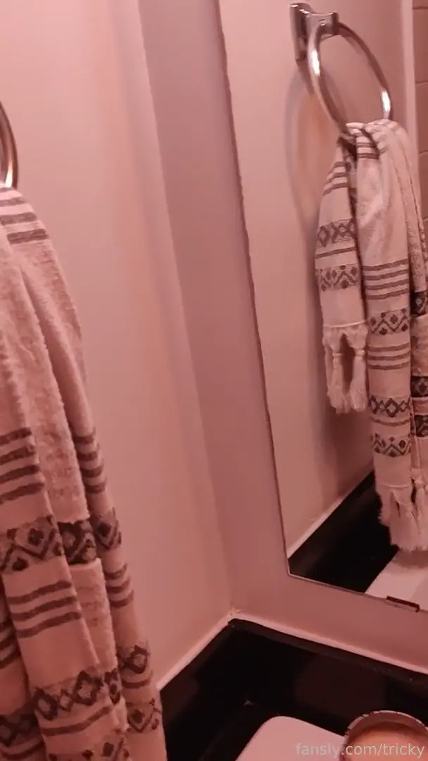 Miss__tricky OnlyFans Leaked Nude Video #272366 - ePornLeak