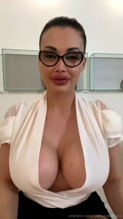Aletta Ocean Skillfully Licks And Rides A Dildo