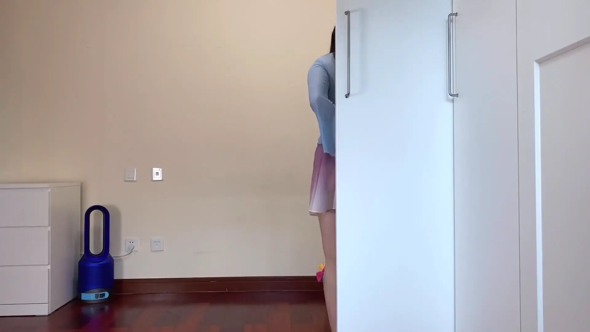 Zhouyiqin OnlyFans Leaked Nude Video #273085