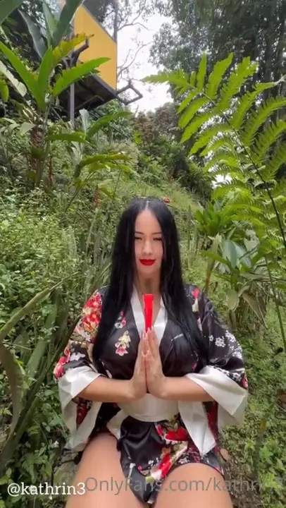 Kathrin3 Pussy Masturbation Outdoors