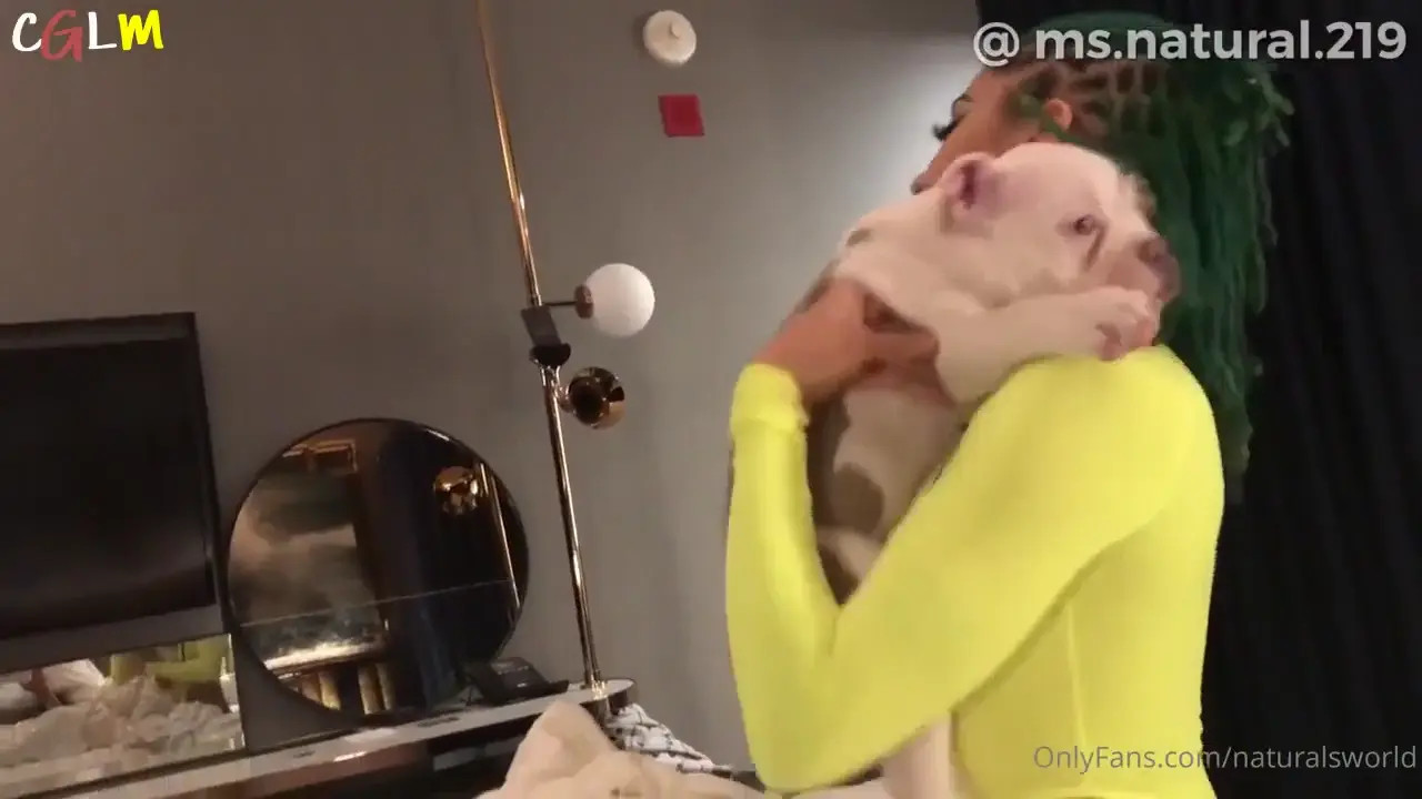 Naturalsworld Gets Creampied By Her BF