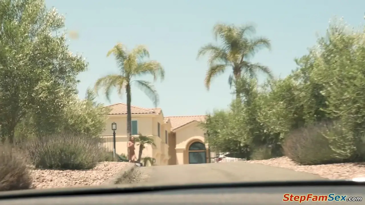 Mackenzie Mace Gets Banged Beside Her Stepdad