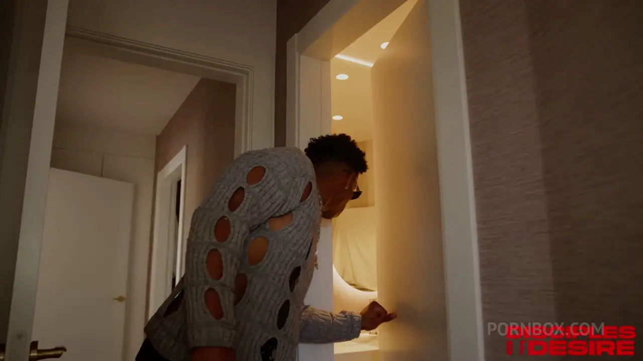 Lily Phillips Gets Creampied By Jesus Reyes' BBC