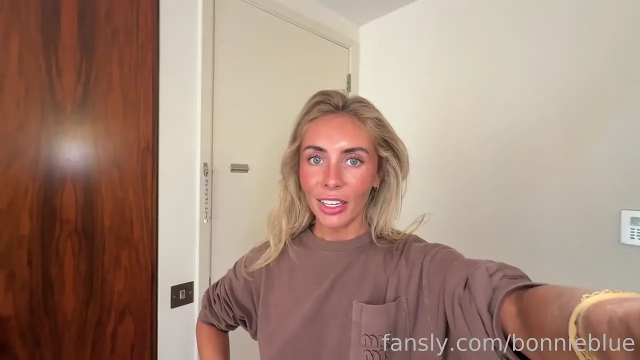 Bonnie Blue Gets CIM After Sex