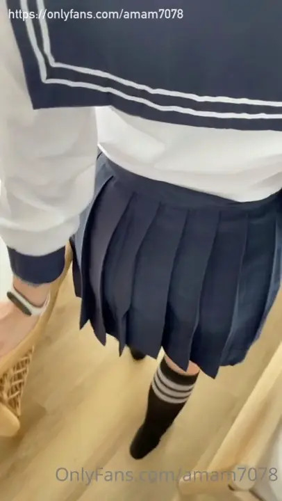 Sexy Schoolgirl Amam7078 Takes A Cock