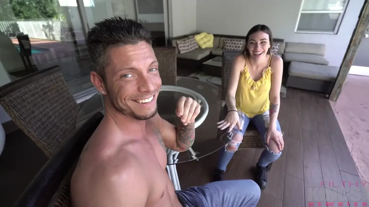Lexxi Steele Tests Her Dick Taking Abilities
