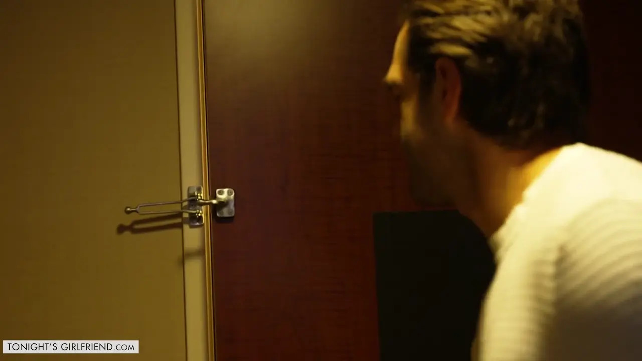 Melissa Stratton Gets Cumshot After Sex - ePornLeak