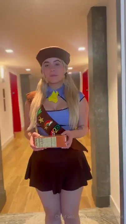 Girl Scout Vanessavioletxoxo Gets Plowed