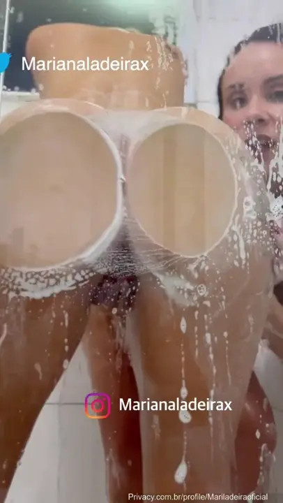 TBasotti & MariLadeiraOficial's Shower Masturbation Clip