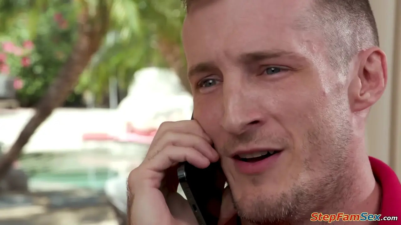 Kitana Montana Gets Eaten And Fucked Outside - ePornLeak