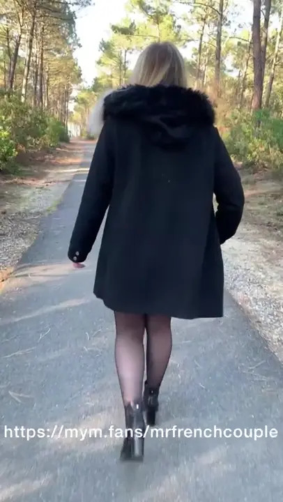 Marine Rossi Bounces On A Dildo Outdoors - ePornLeak