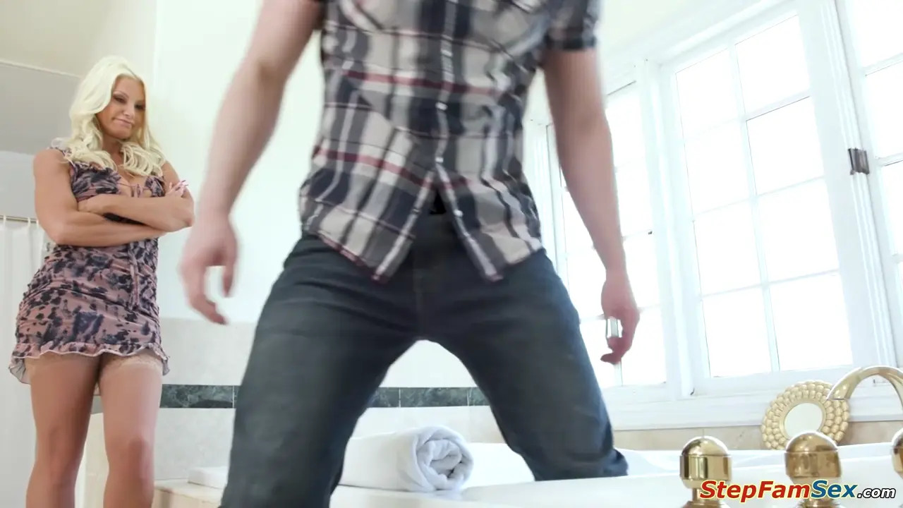 Brittany Andrews Bounces Tits While Fucking