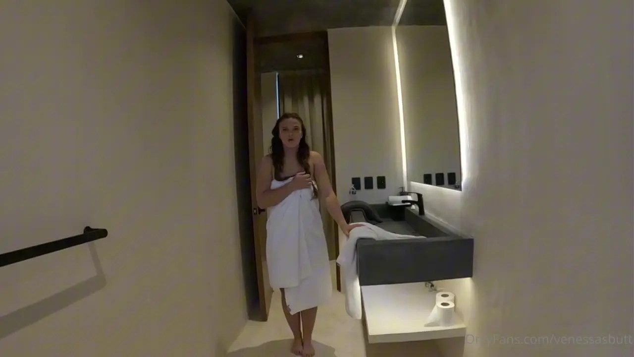 Venessasbutt Fucks Her Friend's Husband