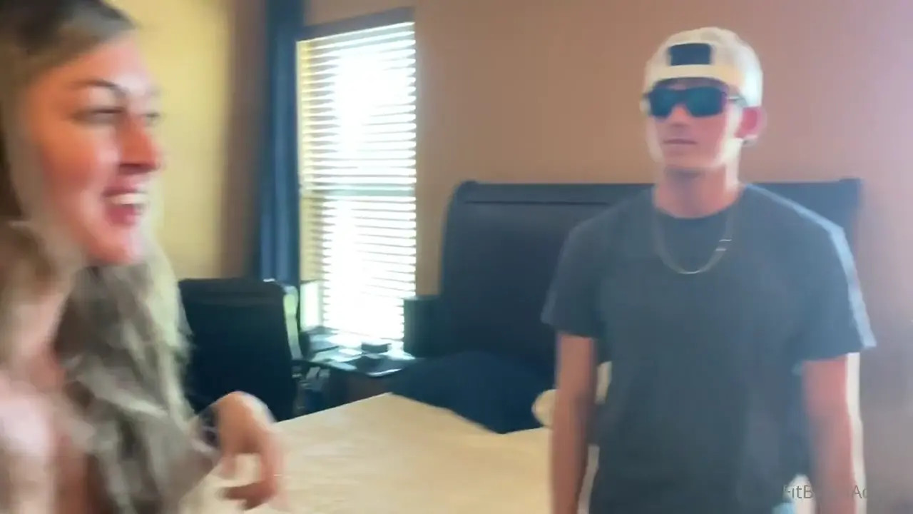 Bryce Adams Enjoys Pleasing Two Cocks At Once - ePornLeak