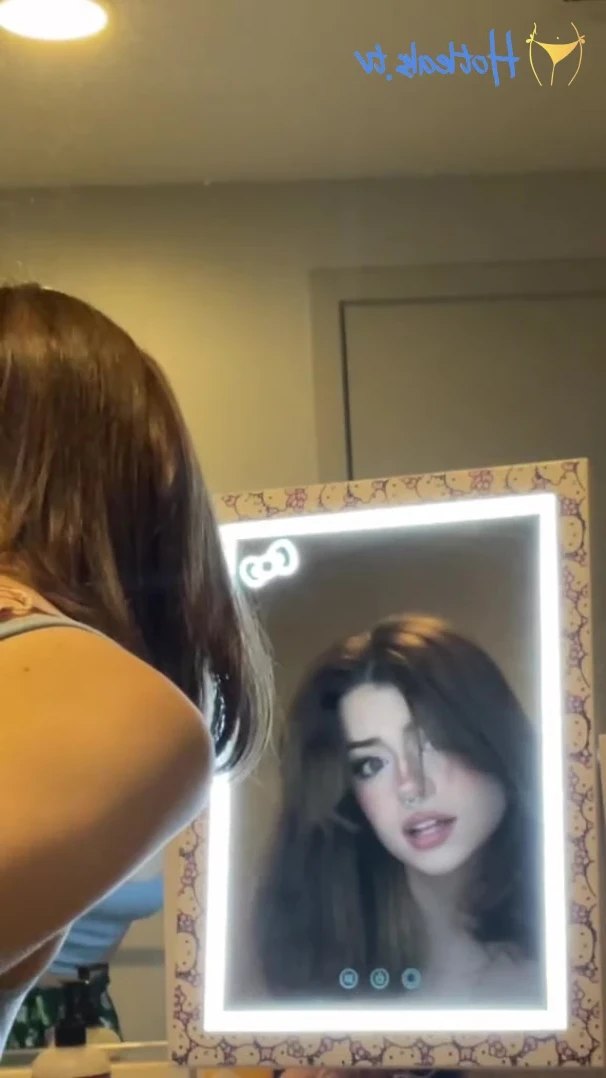 hannah <3 [ hannahowo ] - Shirt off  hat on and ready to enjoy the sunshine - ePornLeak