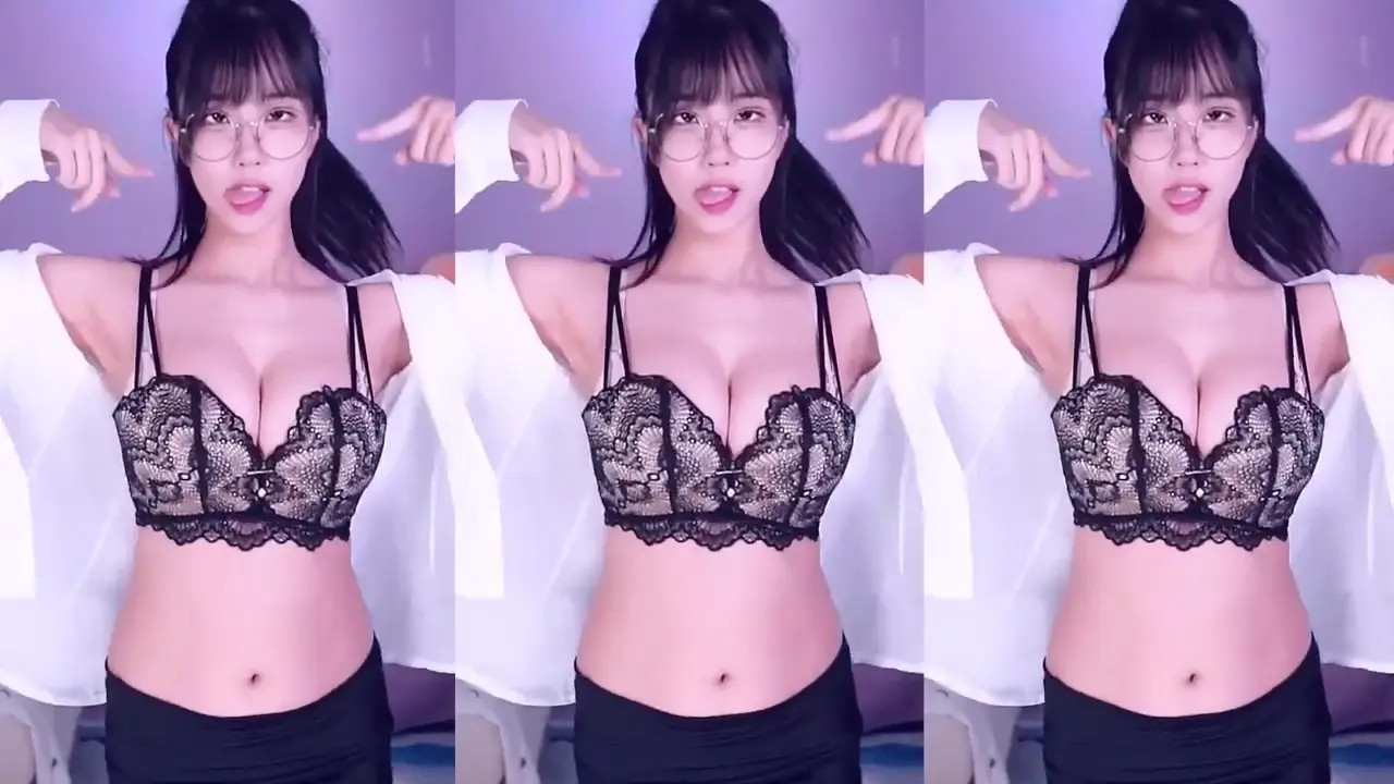 Tszling_soncho OnlyFans Leaked Nude Video #288710