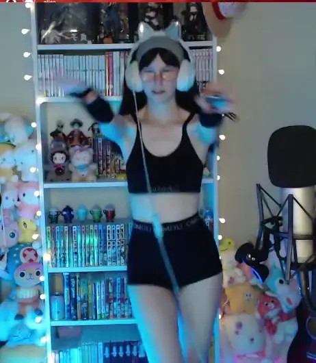 Skymi_chan OnlyFans Leaked Nude Video #296728