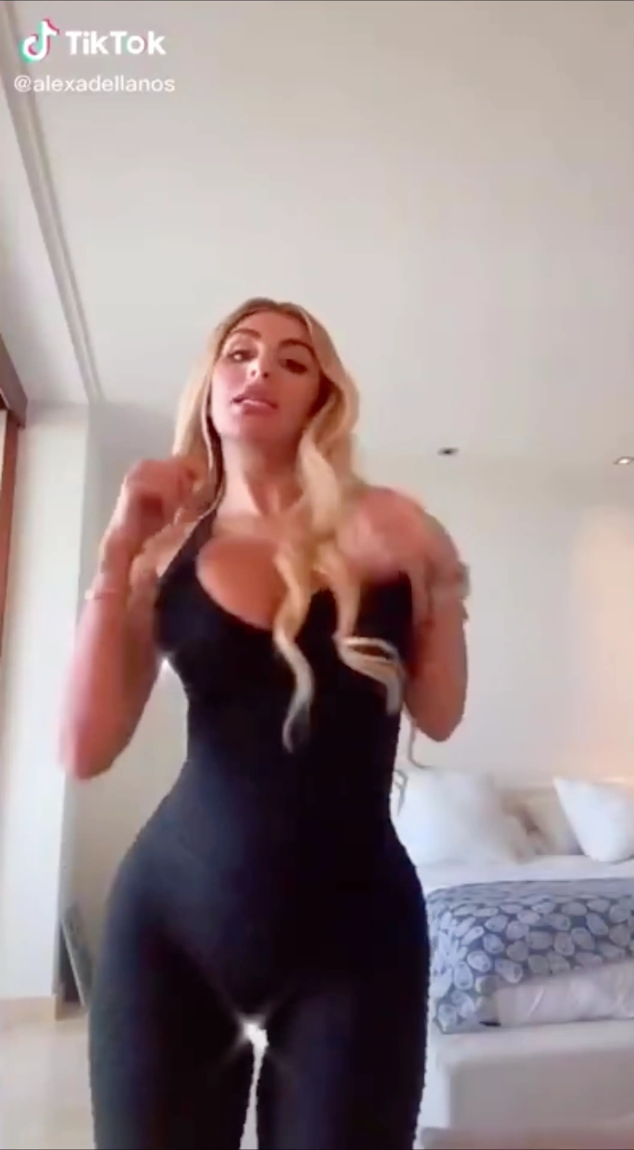 Alexadellanos OnlyFans Leaked Nude Video #299422