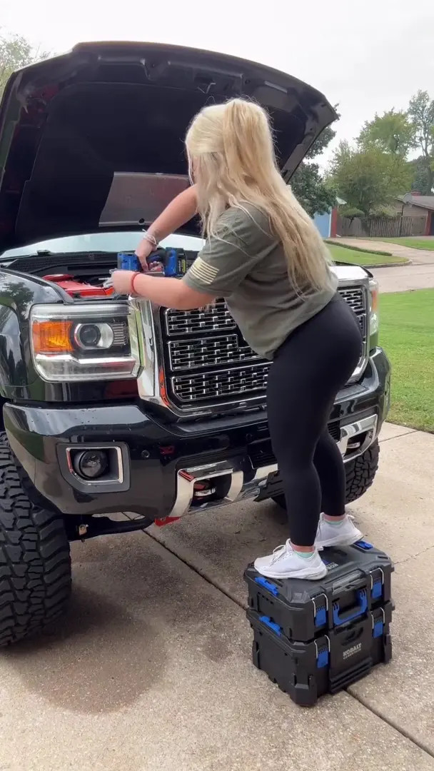 Britneyautomotive OnlyFans Leaked Nude Video #299836