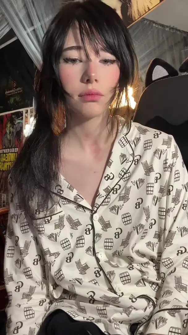 Iamb33s OnlyFans Leaked Nude Video #301733