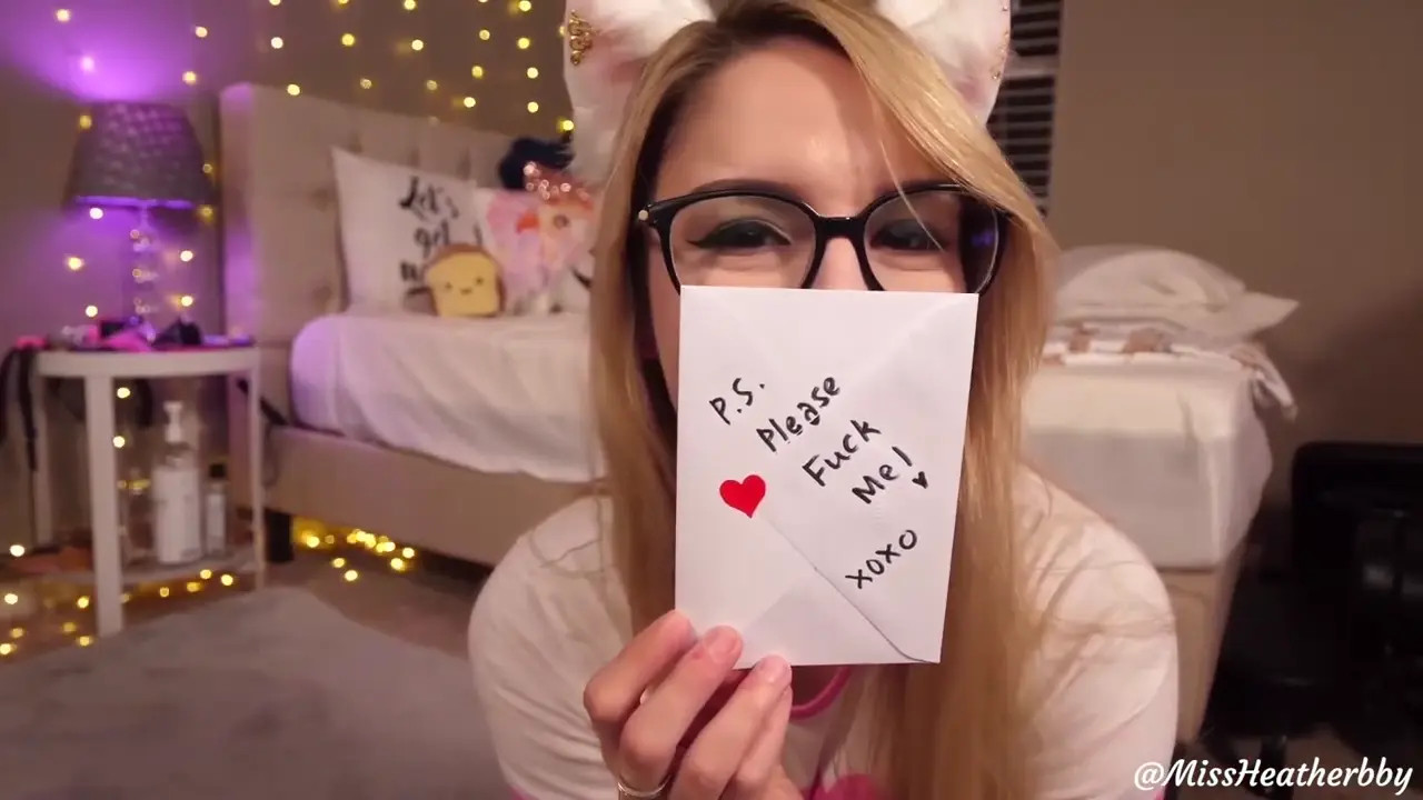 Missheatherbby Wants To Be A Perfect Slut For Her Daddy