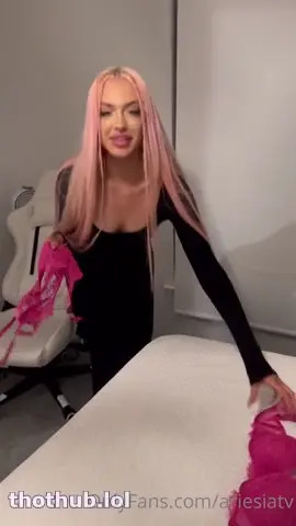 Alexandra Marianna Gives A Great Blowjob POV