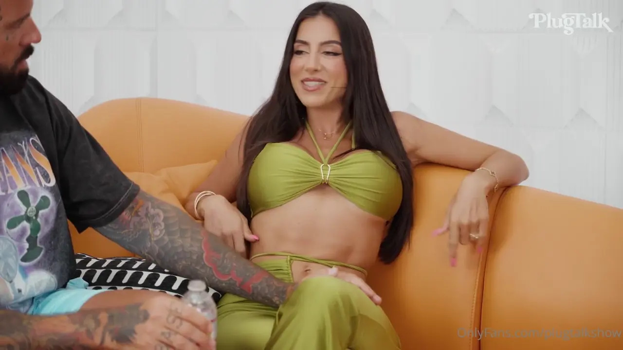 Natalia Starr & Lena The Plug's After Podcast Threesome