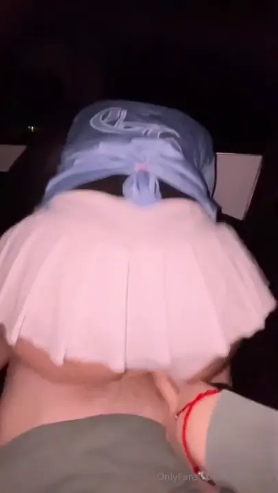 Katiana Kay Bounces On A Cock In The Backseat